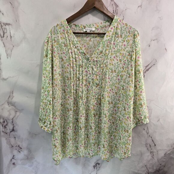 Rose + Olive Shirt Womens 1X White Green Pink Blouse Popover Flowy Ditzy Floral - Picture 1 of 12
